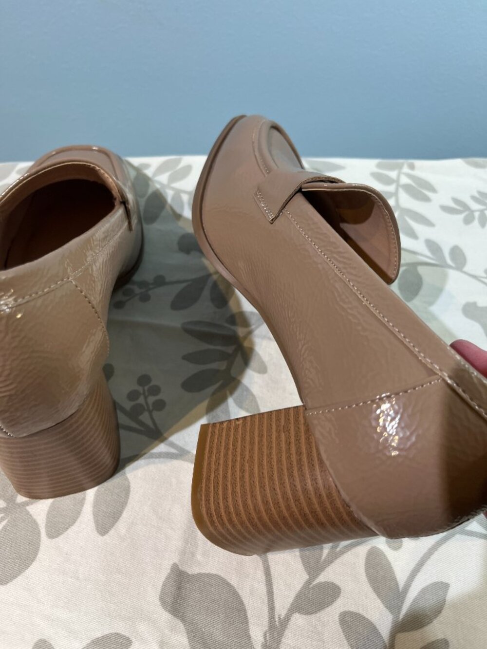 Loafer Heeled - Taupe Patent - Womens 9.5 Block Heel Preppy office wear - Picture 6 of 10